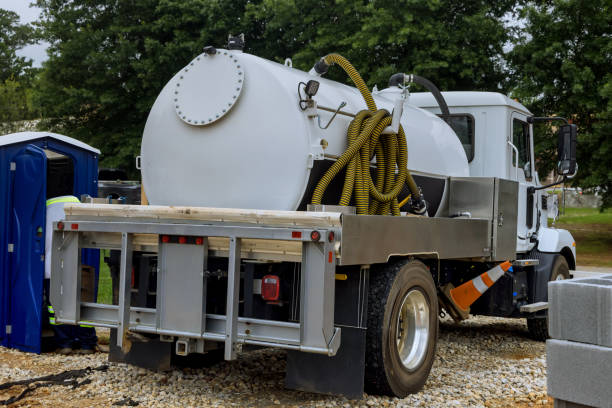Best Construction site porta potty rental  in Cool Valley, MO